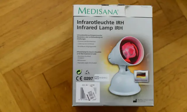 Solux niebieski Medisana IRH, lampa na podczerwień do relaksu mięśni i łagodzenia bólu.